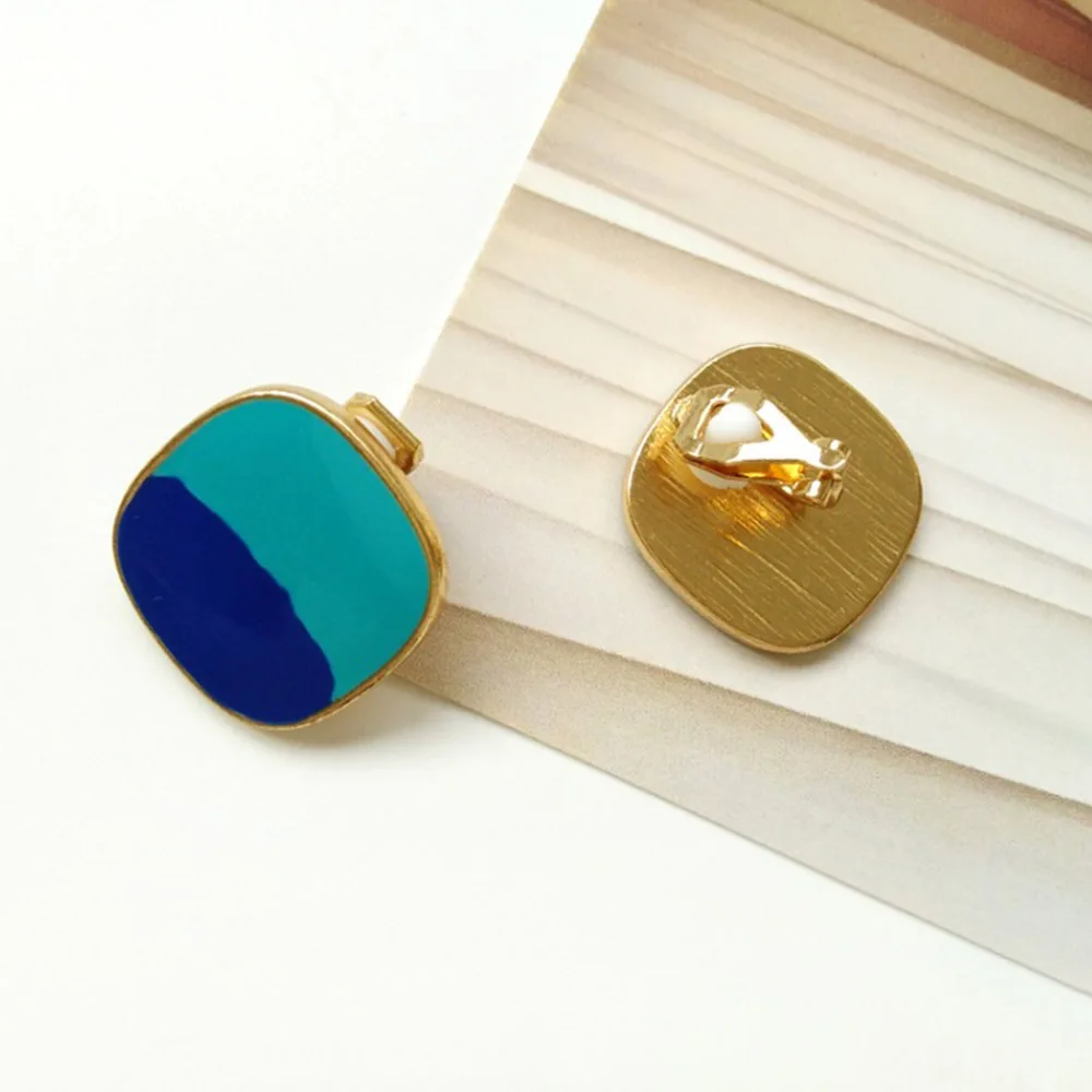 Gold Color Geometric Earrings For Women Pink Yellow Blue Square Ear Clip Earing Without Piercing Female Enamel Jewelry
Gold Color Geometric Earrings For Women Pink Yellow Blue Square Ear Clip Earing Without Piercing Female Enamel Jewelry