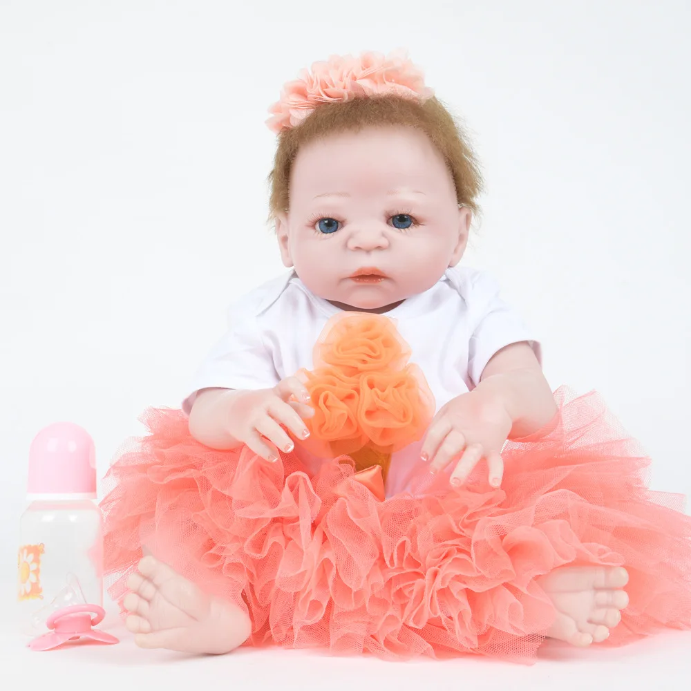 22" Popular Victoria Glued Hair Lifelike Baby Girl Birthday Gift Full Silicone Bonecas Bebe Reborn Dolls
22" Popular Victoria Glued Hair Lifelike Baby Girl Birthday Gift Full Silicone Bonecas Bebe Reborn Dolls
