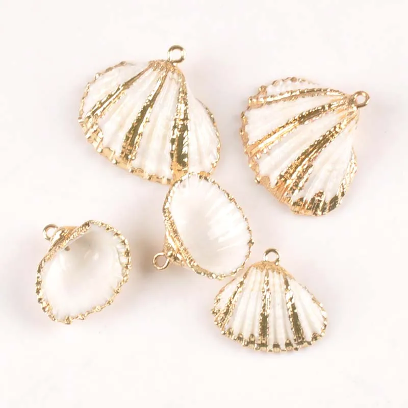 5pcs Gold Plated Threaded Shell Beach Decor Natural Sector Seashells For Craft Home DIY Charms Handmade Pendant Ornament tr0268
5pcs Gold Plated Threaded Shell Beach Decor Natural Sector Seashells For Craft Home DIY Charms Handmade Pendant Ornament tr0268