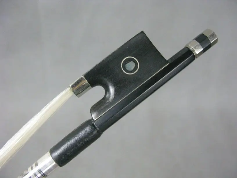 New 2pcs Black Carbon fiber violin bow 1/2 ,beautiful decoration,white Horsehair
New 2pcs Black Carbon fiber violin bow 1/2 ,beautiful decoration,white Horsehair