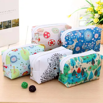 Portable Cosmetic Bags 2017 New Fashion Flower Printing Women Travel Makeup Cosmetic Case
Portable Cosmetic Bags 2017 New Fashion Flower Printing Women Travel Makeup Cosmetic Case