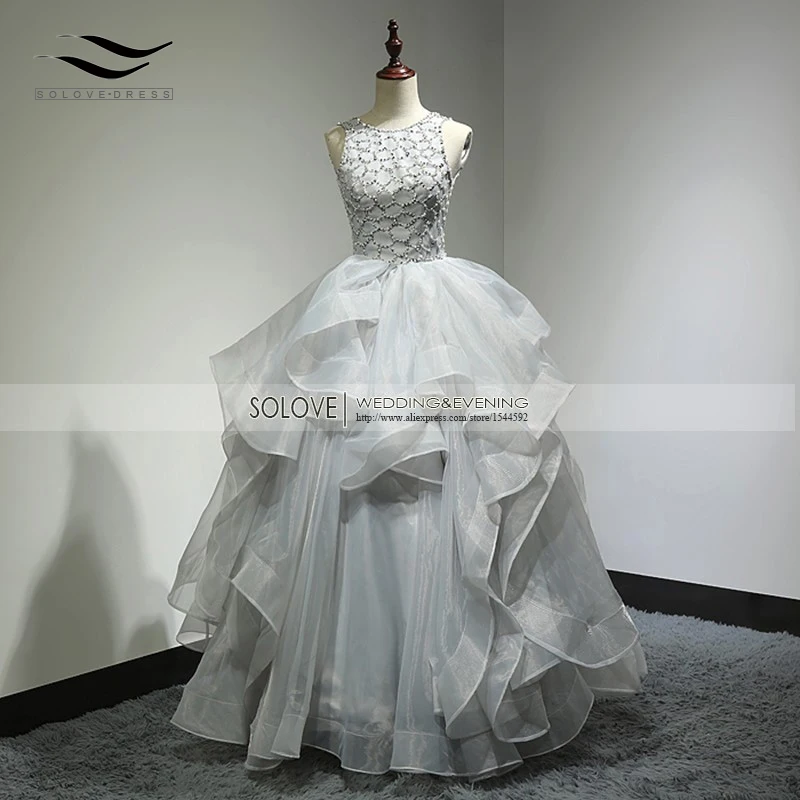 Tiered Spaghetti Strap Backless Elegant Puffy Prom Dress Organza Long Prom Dress 2018 Beaded Ball Gown vestido de fiesta L-P150
Tiered Spaghetti Strap Backless Elegant Puffy Prom Dress Organza Long Prom Dress 2018 Beaded Ball Gown vestido de fiesta L-P150