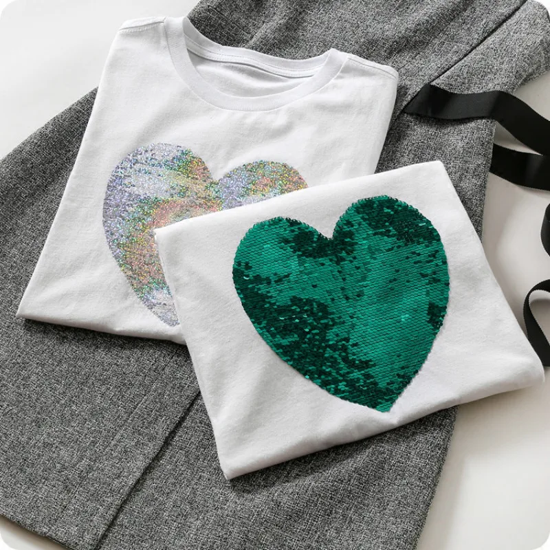 Green Sequins Heart shape Cotton T-Shirts Reversible O-Neck Beading magical color changing sequins Tees shirt Discoloration Tops
Green Sequins Heart shape Cotton T-Shirts Reversible O-Neck Beading magical color changing sequins Tees shirt Discoloration Tops