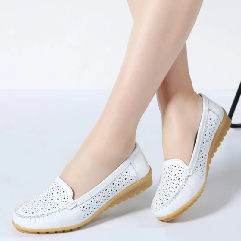 LZJnew 2018 Spring women flats shoes women genuine leather shoes woman cutout loafers slip on ballet flats ballerines flats 169
LZJnew 2018 Spring women flats shoes women genuine leather shoes woman cutout loafers slip on ballet flats ballerines flats 169