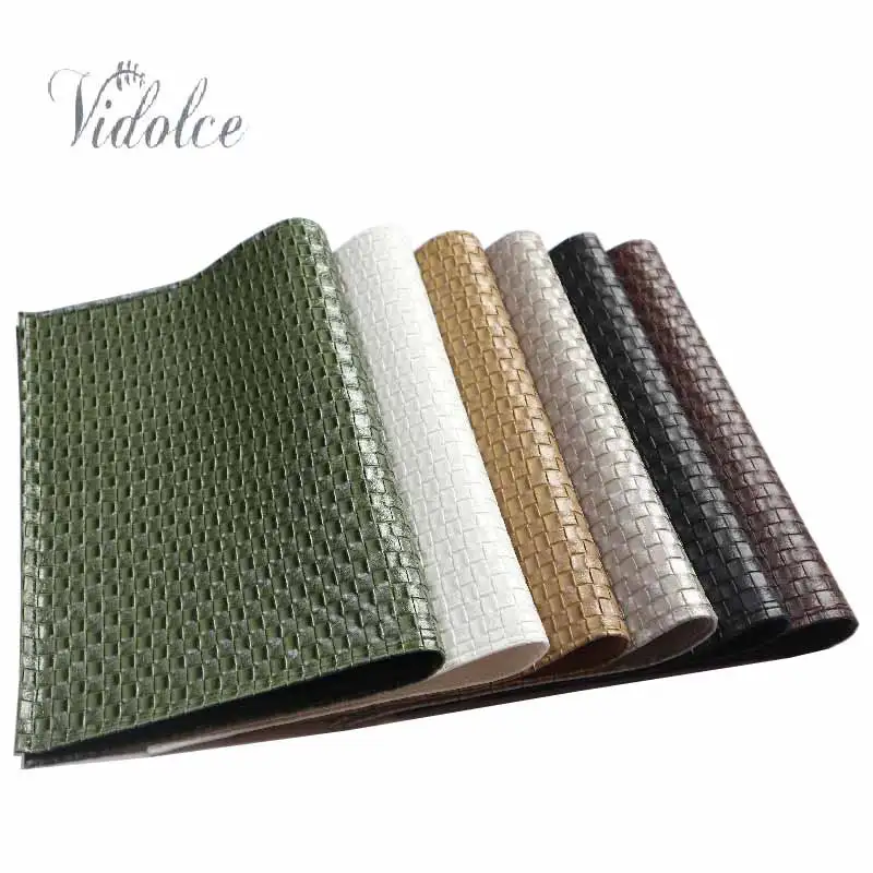 4 PCS Table Mats Dining Table Place Mats Washable Placemats Non-slip Heat Resistant Leather Kitchen Decoration.
4 PCS Table Mats Dining Table Place Mats Washable Placemats Non-slip Heat Resistant Leather Kitchen Decoration.