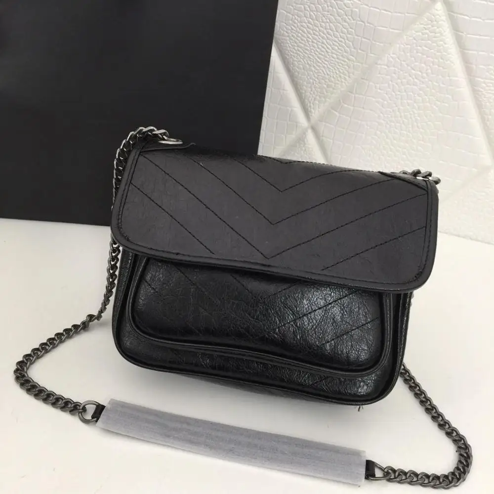 Women Mini genuine Leather chain handbag Flap pouch luxury Designer Cowhide messenger bag Female shoulder bag Lady Crossbody Bag
Women Mini genuine Leather chain handbag Flap pouch luxury Designer Cowhide messenger bag Female shoulder bag Lady Crossbody Bag