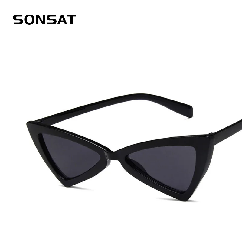 2018 New Arrival Cat Eye Sun Glasses Retro Metal Fashion Glasses Women Men Clear Lenses Vintage Small Triangle Sunglasses
2018 New Arrival Cat Eye Sun Glasses Retro Metal Fashion Glasses Women Men Clear Lenses Vintage Small Triangle Sunglasses