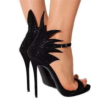 Top Quality Red Carpet Dress Sandals Elegant Black High Heel Platform Beading Pumps Designer Shoes Women
Top Quality Red Carpet Dress Sandals Elegant Black High Heel Platform Beading Pumps Designer Shoes Women