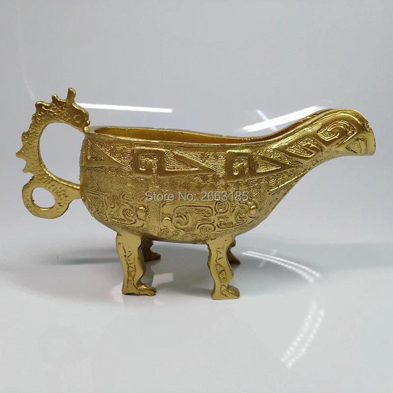 Chinese Antique Imitation Four Legs YI Golden Dragon Tail Sitting Room Home Decoration Sculpture Feng Shui Mascot
Chinese Antique Imitation Four Legs YI Golden Dragon Tail Sitting Room Home Decoration Sculpture Feng Shui Mascot