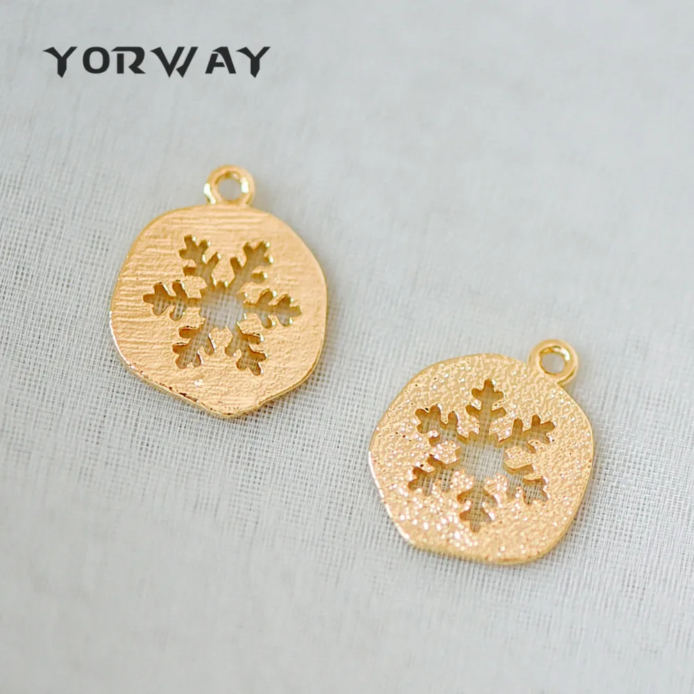 10pcs/Lot Gold Snowflake Charms 14mm, Real Gold Plated Brass, Tarnish Resistant (GB-326)
10pcs/Lot Gold Snowflake Charms 14mm, Real Gold Plated Brass, Tarnish Resistant (GB-326)