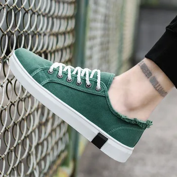 Outdoor comfort Men canvas Shoes Lac-up Men Shoes sport Lightweight Comfortable Walking Sneakers Tenis Feminino Zapatos hombre
Outdoor comfort Men canvas Shoes Lac-up Men Shoes sport Lightweight Comfortable Walking Sneakers Tenis Feminino Zapatos hombre