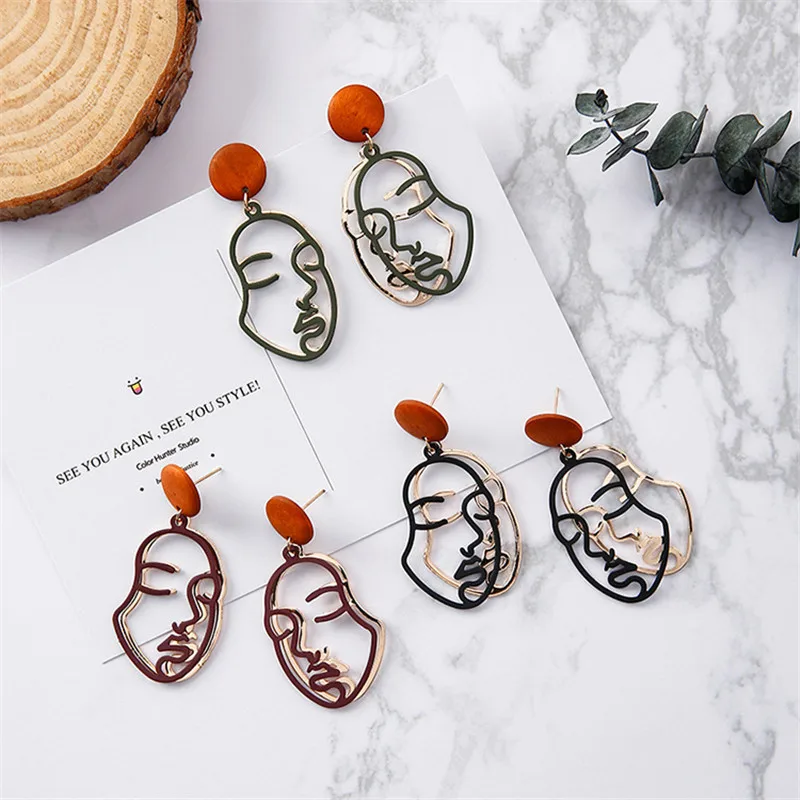 Geometric Face Metal Wood Earrings Personality Creative Double-Layer Face Hipster Earrings Female Trendy Simple Jewelry Gift
Geometric Face Metal Wood Earrings Personality Creative Double-Layer Face Hipster Earrings Female Trendy Simple Jewelry Gift