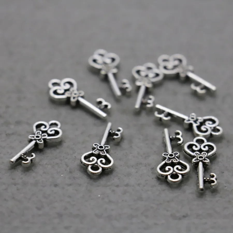 5PCS Hot wholesale button Hardware Fittings for Accessory key Alloy Hardware DIY Jewelry Making Silver-plate Findings 9*20mm
5PCS Hot wholesale button Hardware Fittings for Accessory key Alloy Hardware DIY Jewelry Making Silver-plate Findings 9*20mm