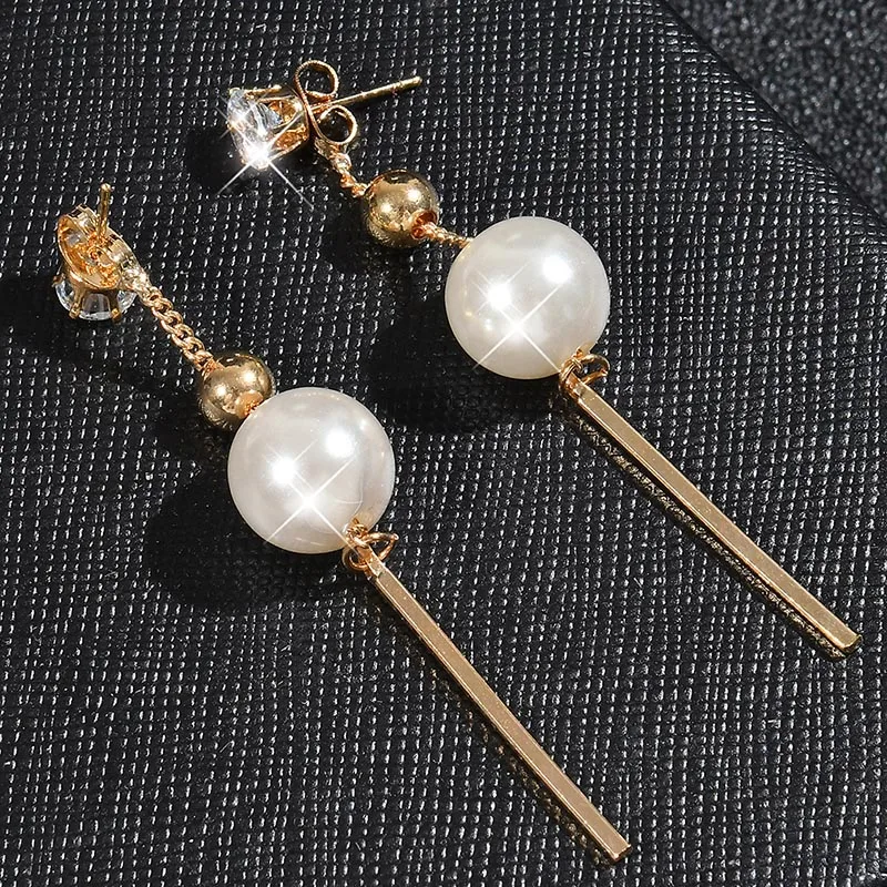 WIN-B New women's fashion Cubic Zirconia and Pearls earrings women Korea drop long chain Ear Jewelry 2018
WIN-B New women's fashion Cubic Zirconia and Pearls earrings women Korea drop long chain Ear Jewelry 2018