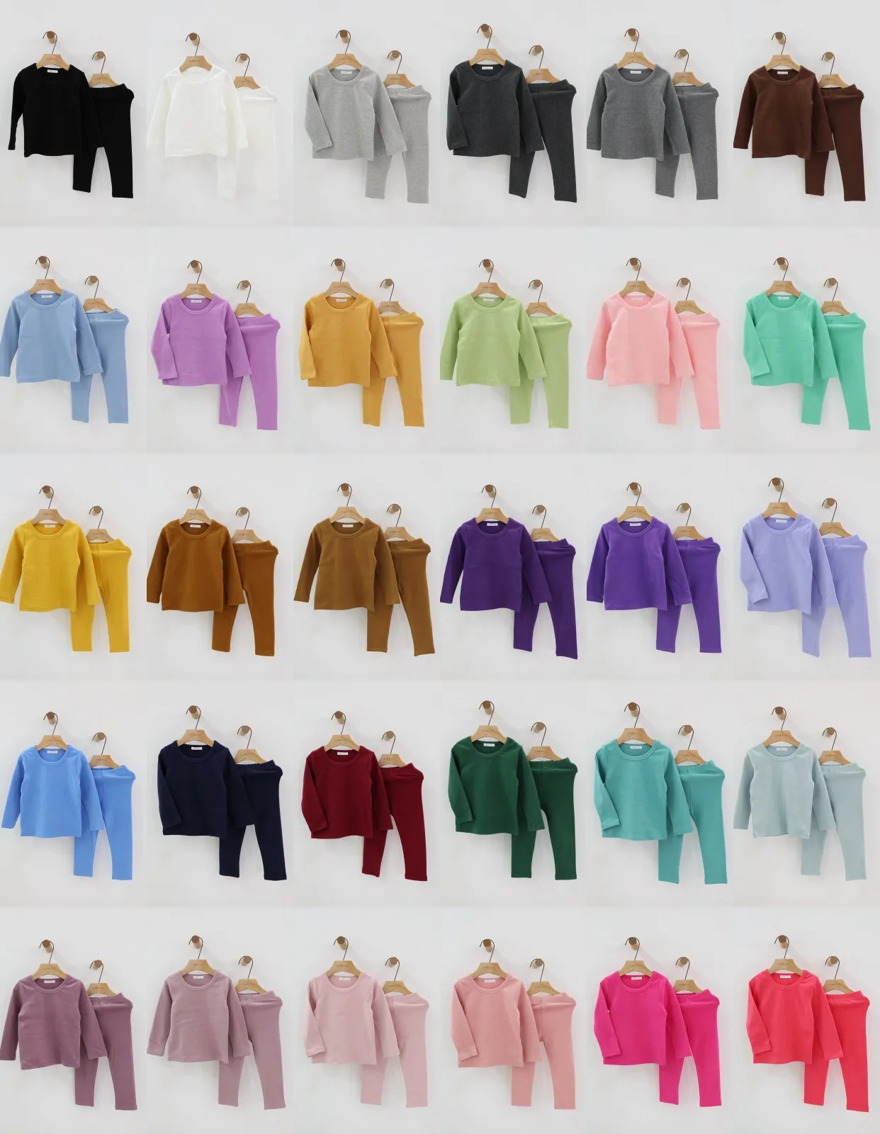 Girls pajamas set spring autumn solid children's cotton long-sleeve boy baby comfortable autumn clothes long pants candy colour
Girls pajamas set spring autumn solid children's cotton long-sleeve boy baby comfortable autumn clothes long pants candy colour