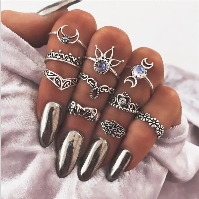 Bague Femme Vintage Rings for Women Boho Geometric Flower Crystal Knuckle Ring Set Bohemian Midi Finger Jewelry Silver Color
Bague Femme Vintage Rings for Women Boho Geometric Flower Crystal Knuckle Ring Set Bohemian Midi Finger Jewelry Silver Color