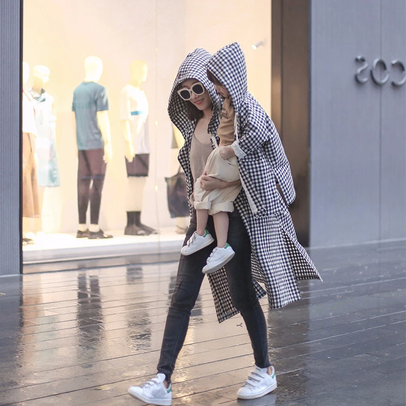 LILIGIRL Hooded Mother Daughter Long Jacket for Autumn Family Matching Tops Clothes Coat Plaid Moomy and Me Windbreaker Outwear
LILIGIRL Hooded Mother Daughter Long Jacket for Autumn Family Matching Tops Clothes Coat Plaid Moomy and Me Windbreaker Outwear