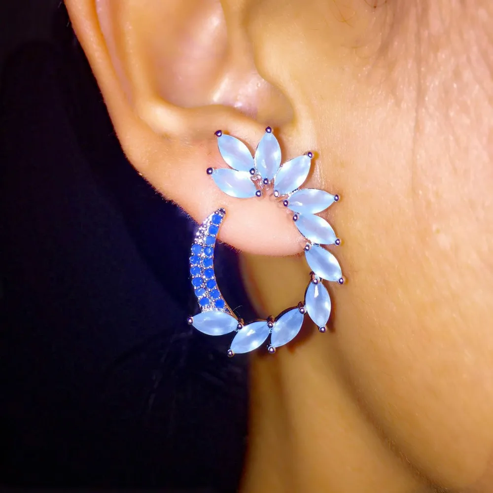 L2.7*W2cm copper base AAA cubic zircon small size unique design U shape stud earrings for women fashion ear accessories brincos
L2.7*W2cm copper base AAA cubic zircon small size unique design U shape stud earrings for women fashion ear accessories brincos