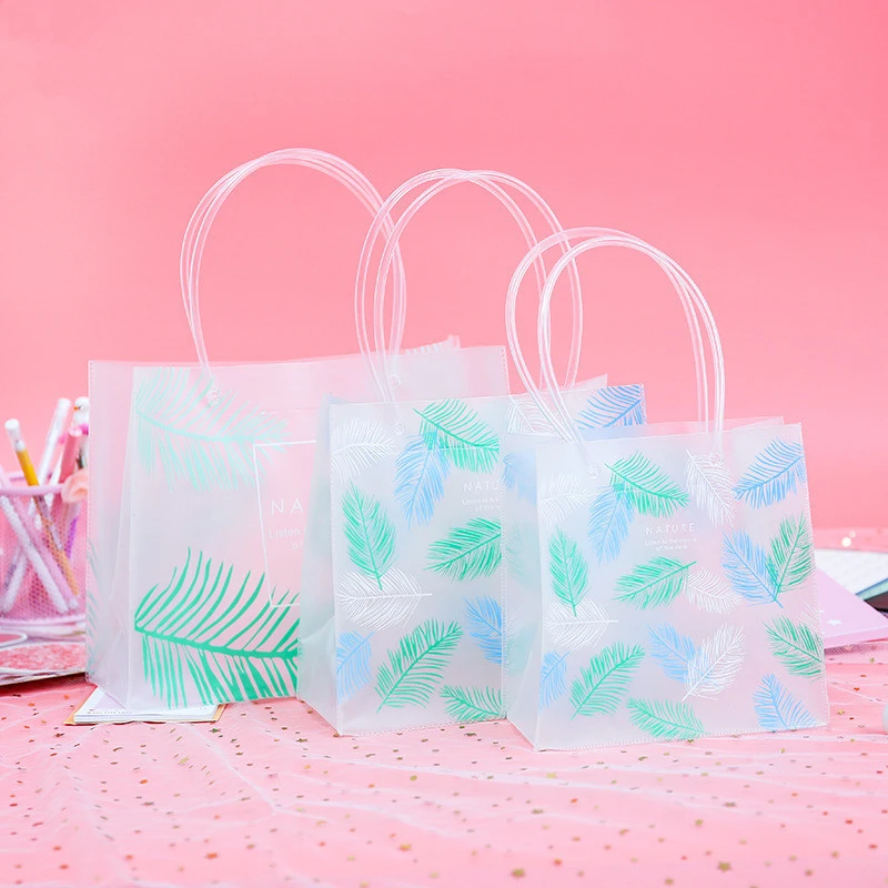 Fresh Green Leaves Transparent Gift Bag Women Handbag PVC Jewelry Bag Exquisite Portable Translucent Wedding Candy Storage Bags
Fresh Green Leaves Transparent Gift Bag Women Handbag PVC Jewelry Bag Exquisite Portable Translucent Wedding Candy Storage Bags