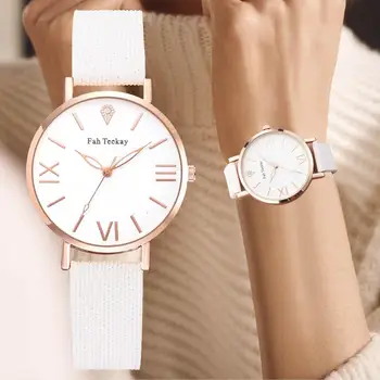 Luxury Watch Women Famous Brand 2019 Ladies Watch Starry Sky Diamond Dial Women Bracelet Watches Leather Sport Watch
Luxury Watch Women Famous Brand 2019 Ladies Watch Starry Sky Diamond Dial Women Bracelet Watches Leather Sport Watch