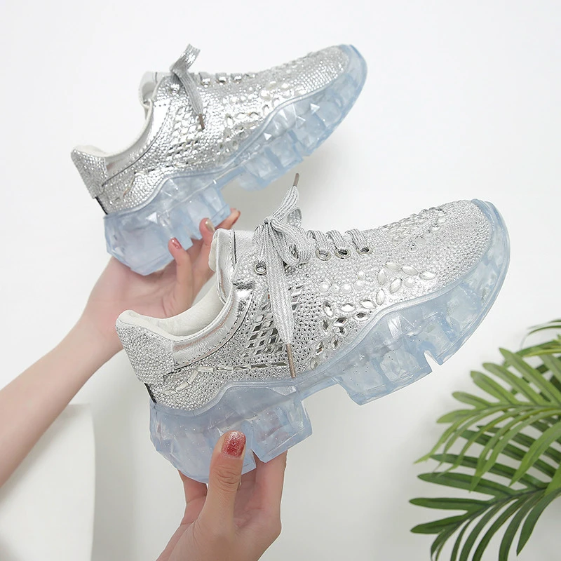 2019 lace-up silver glitter Rhinestone Fashion women sneakers high quality Vulcanize Female Crystal heels espadrilles MS-79
2019 lace-up silver glitter Rhinestone Fashion women sneakers high quality Vulcanize Female Crystal heels espadrilles MS-79