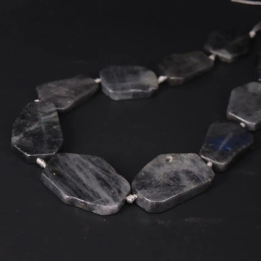 9-10PCS/strand Large Size Raw Labradorite Slab Slice Loose Beads,Natural Flash Stone Gems Nugget Pendant Jewelry Making Supplies
9-10PCS/strand Large Size Raw Labradorite Slab Slice Loose Beads,Natural Flash Stone Gems Nugget Pendant Jewelry Making Supplies