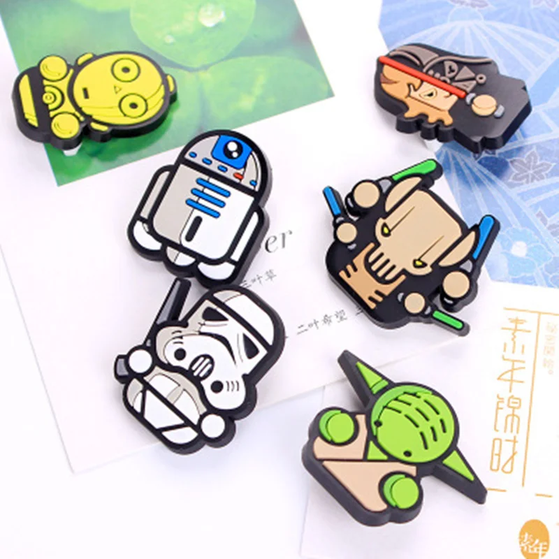 1Pcs Cartoon Cute Star Wars Icon Brooch Pins Anime Figure Super Heros Pins Button Badge Kids Backpack Clothes Hat Decor
1Pcs Cartoon Cute Star Wars Icon Brooch Pins Anime Figure Super Heros Pins Button Badge Kids Backpack Clothes Hat Decor