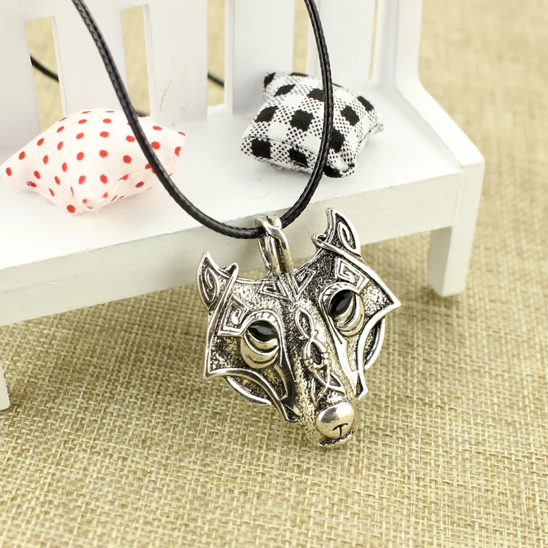 Norse Vikings Pendant Necklace And wizard Wolf Head Goat Head Cheetah Head Original Animal Jewelry Satanism Vintage Silver
Norse Vikings Pendant Necklace And wizard Wolf Head Goat Head Cheetah Head Original Animal Jewelry Satanism Vintage Silver