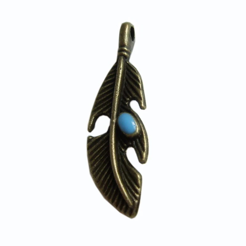 10PCS Antique Bronze Leaf Feather Texture Blue Stone Charms Pendants for Necklace Earrings Jewelry Making Findings 37x11mm
10PCS Antique Bronze Leaf Feather Texture Blue Stone Charms Pendants for Necklace Earrings Jewelry Making Findings 37x11mm