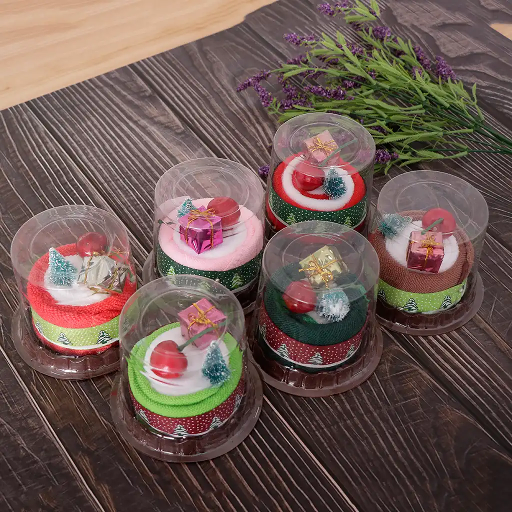 cake towel washcloths with christmas tree gift box wedding
