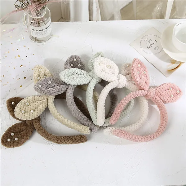 Headbands pearl rabbit ears cute bows knot velve Coral Fleece hairbands hair accessories Girls Hoop head bands Women's headwear
Headbands pearl rabbit ears cute bows knot velve Coral Fleece hairbands hair accessories Girls Hoop head bands Women's headwear