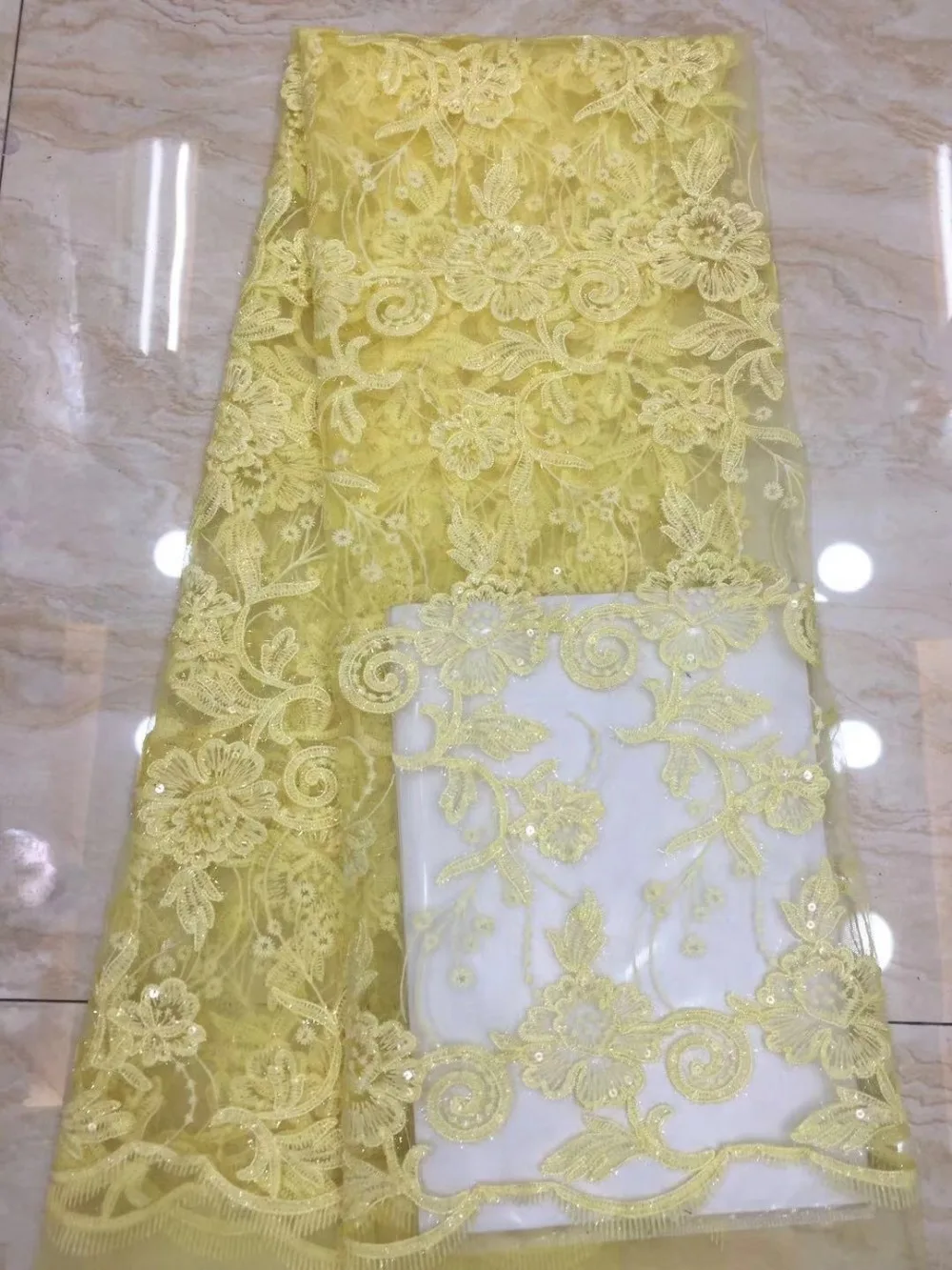 French lace fabric 5yds/pce dhl yellow sequins fabrics women gorgeous luxury bright lagos party bride dresses 2019 new design
French lace fabric 5yds/pce dhl yellow sequins fabrics women gorgeous luxury bright lagos party bride dresses 2019 new design