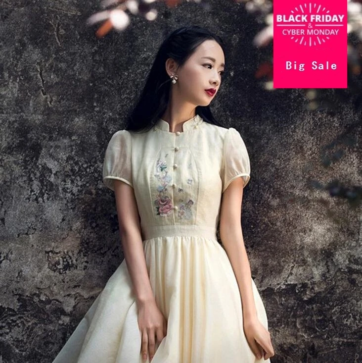 New 2019 women summer dress embroidered retro ethnic style literary Puff dresses party dresses size S-XL,G74
New 2019 women summer dress embroidered retro ethnic style literary Puff dresses party dresses size S-XL,G74