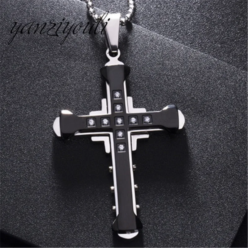 New Hot Sale Necklace for Men Jesus Crystal Cross Pendant Necklace Gold Silver and Black Cross Necklace Fashion Jewelry
New Hot Sale Necklace for Men Jesus Crystal Cross Pendant Necklace Gold Silver and Black Cross Necklace Fashion Jewelry