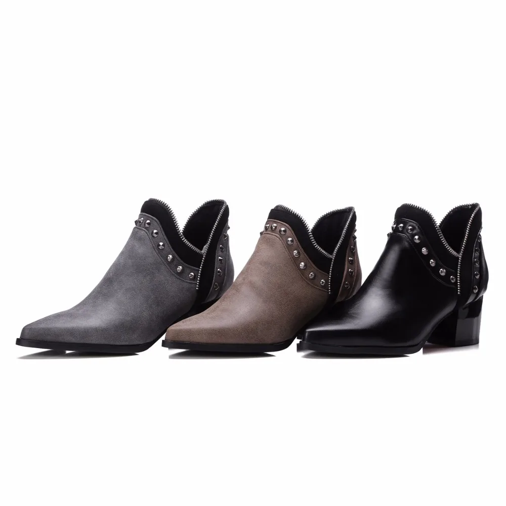 Ladies Ankle Bootie Big size 34-48 Rivets Pointy Toe Riding Boots Short Plush Warm Botas Women Pumps Thick Square Heel In Winter
Ladies Ankle Bootie Big size 34-48 Rivets Pointy Toe Riding Boots Short Plush Warm Botas Women Pumps Thick Square Heel In Winter