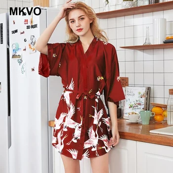 Chinese style printing silk ladies pajamas spring and summer sleeves size kimono robe bathrobe bride dressing gown For Women
Chinese style printing silk ladies pajamas spring and summer sleeves size kimono robe bathrobe bride dressing gown For Women