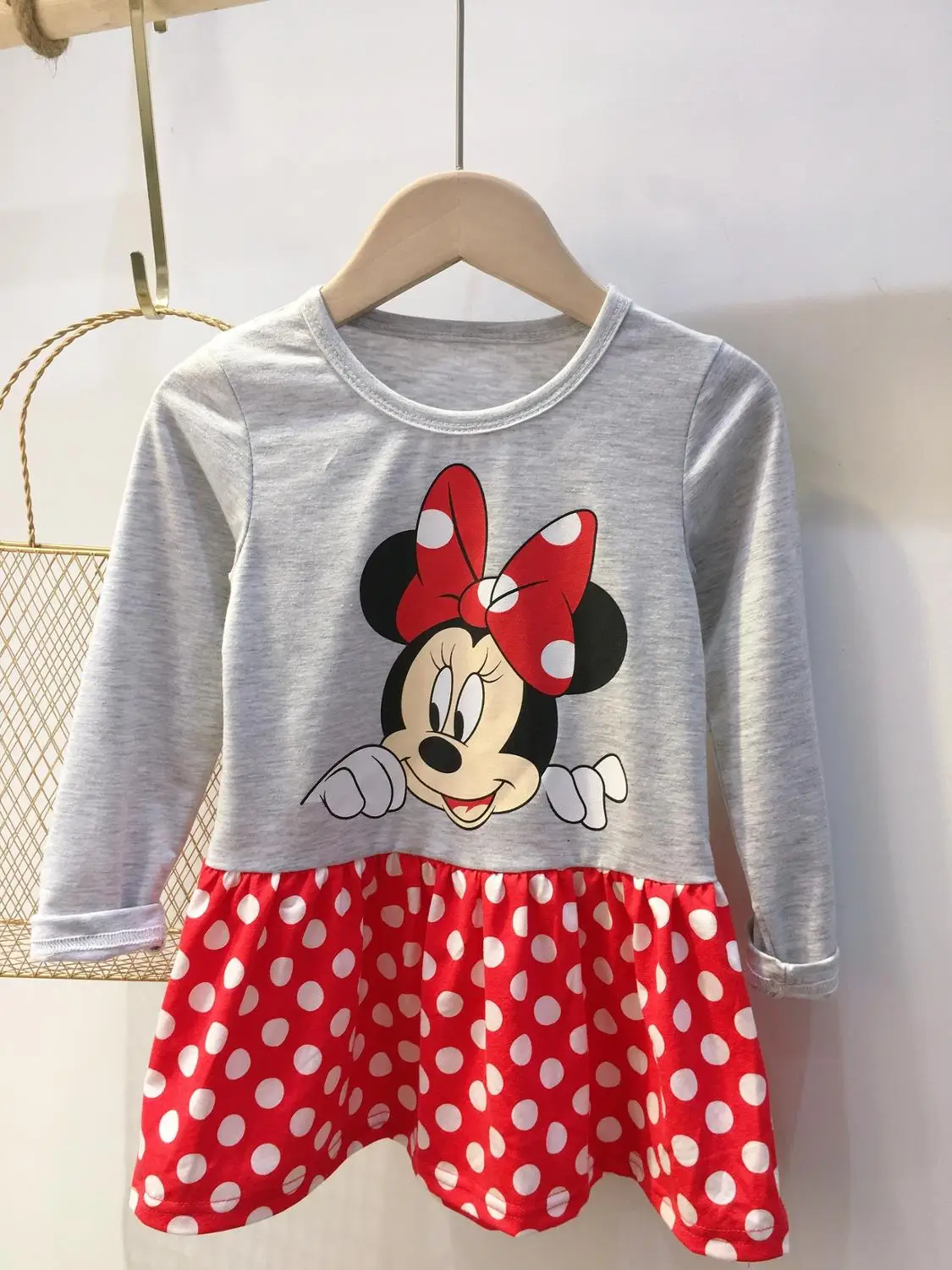 2019 New Summer Disney Minnie Mouse Girl Dress Long Sleeve Cartoon Spring and Autumn Summer Polka Dot Girl Dress
2019 New Summer Disney Minnie Mouse Girl Dress Long Sleeve Cartoon Spring and Autumn Summer Polka Dot Girl Dress
