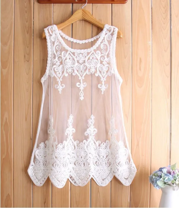 2015 spring European plus size women mesh lace blouse embroidered flowers gauze vest bottoming shirts women's clothing
2015 spring European plus size women mesh lace blouse embroidered flowers gauze vest bottoming shirts women's clothing