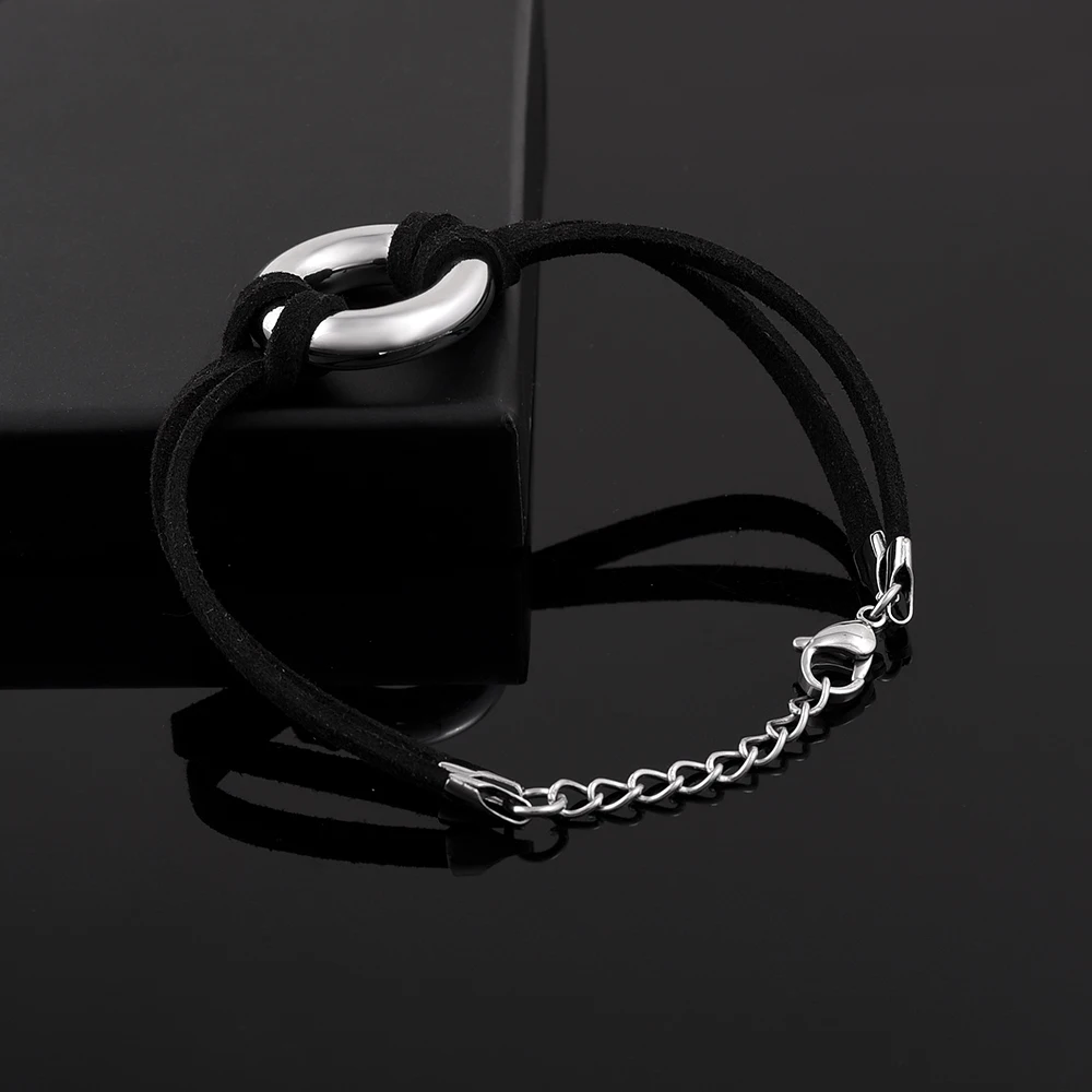 CMJ5103 Black Rope Stainless Steel Hand Chain bracelet Memorial Ashes Bracelets Cremation Pendant With Ashes Pendant
CMJ5103 Black Rope Stainless Steel Hand Chain bracelet Memorial Ashes Bracelets Cremation Pendant With Ashes Pendant