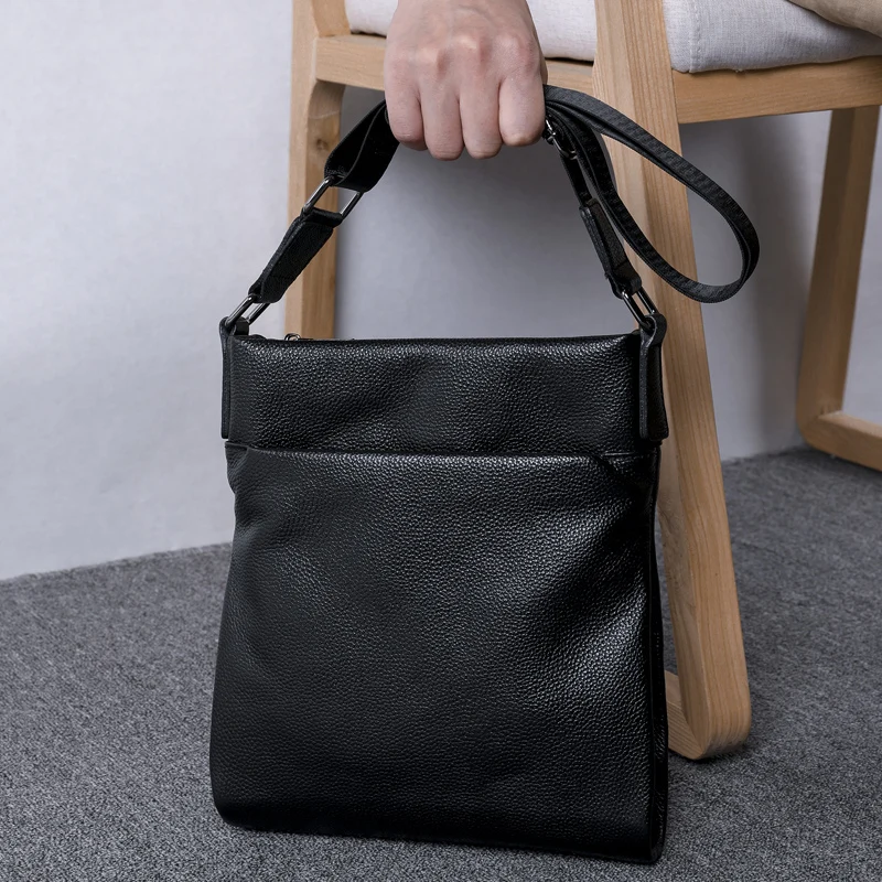 BAQI Brand Men Handbags Genuine Leather Soft Cowhide Men Shoulder Bags Men Messenger Bag High Quality 2019 Fashion Business Bag
BAQI Brand Men Handbags Genuine Leather Soft Cowhide Men Shoulder Bags Men Messenger Bag High Quality 2019 Fashion Business Bag