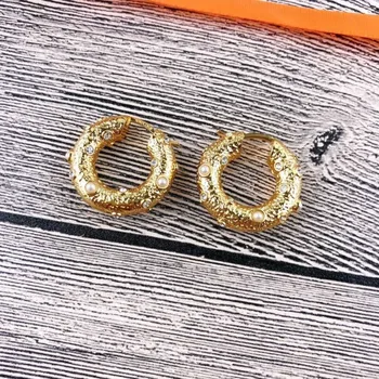2019 Concave-Convex Decorative Round Fashion Personality Gold CC Earings Kolczyki Kupe Joyas Jewellery
2019 Concave-Convex Decorative Round Fashion Personality Gold CC Earings Kolczyki Kupe Joyas Jewellery