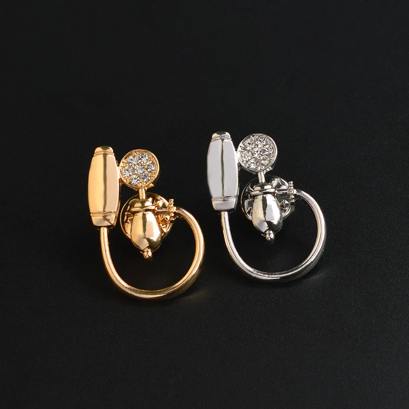 Oro-Argento-misuratore-di-pressione-sanguigna-Pin-e-Spilla-In-Metallo-Medico-Regalo-per-il-Medico