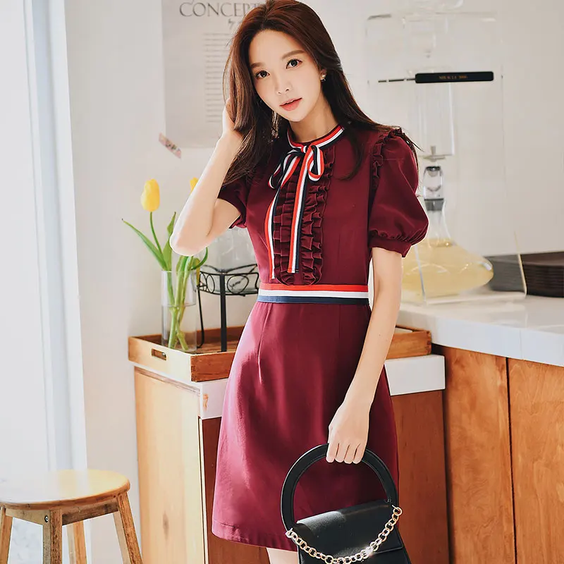 Dabuwawa Summer Bow A-Line Striped Midi Dress for Office Lady Women 2019 New Burgundy Red Lattern Sleeve Vintage Dress DN1BDR025
Dabuwawa Summer Bow A-Line Striped Midi Dress for Office Lady Women 2019 New Burgundy Red Lattern Sleeve Vintage Dress DN1BDR025