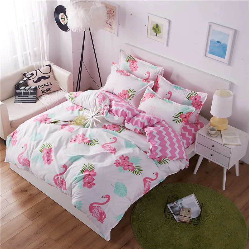 Simple And Generous European Polyester Fiber Four-Piece Quilt Cover Sheets Pillowcase Style Flamingo Print Bedding
Simple And Generous European Polyester Fiber Four-Piece Quilt Cover Sheets Pillowcase Style Flamingo Print Bedding