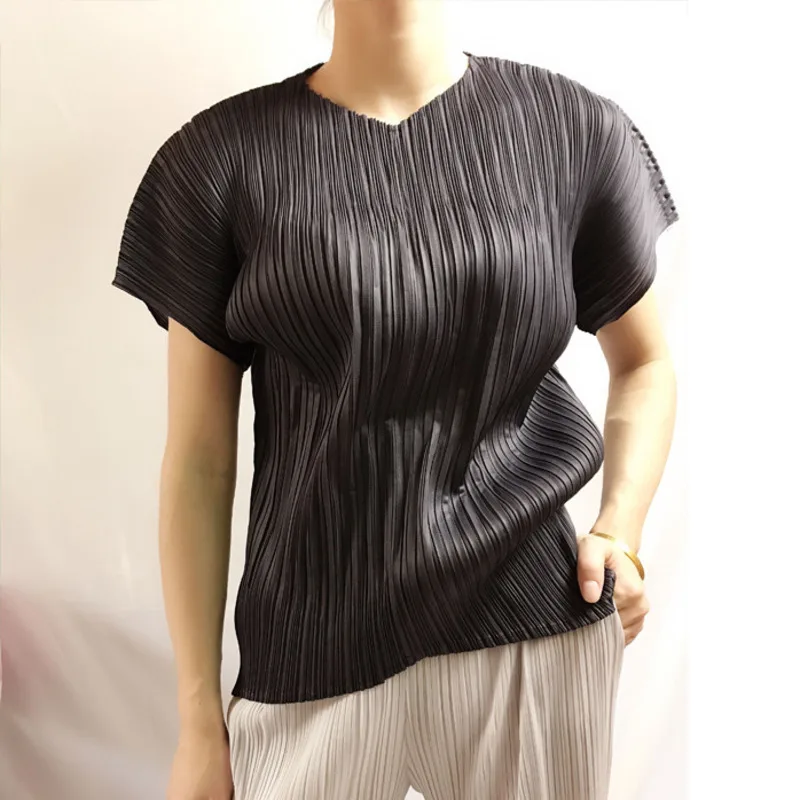 LNAMREM 2019 New Summer Round Neck Short Sleeves Pleated Loose Pullover T-shirt Female Vintage Top WH25007 free size
LNAMREM 2019 New Summer Round Neck Short Sleeves Pleated Loose Pullover T-shirt Female Vintage Top WH25007 free size