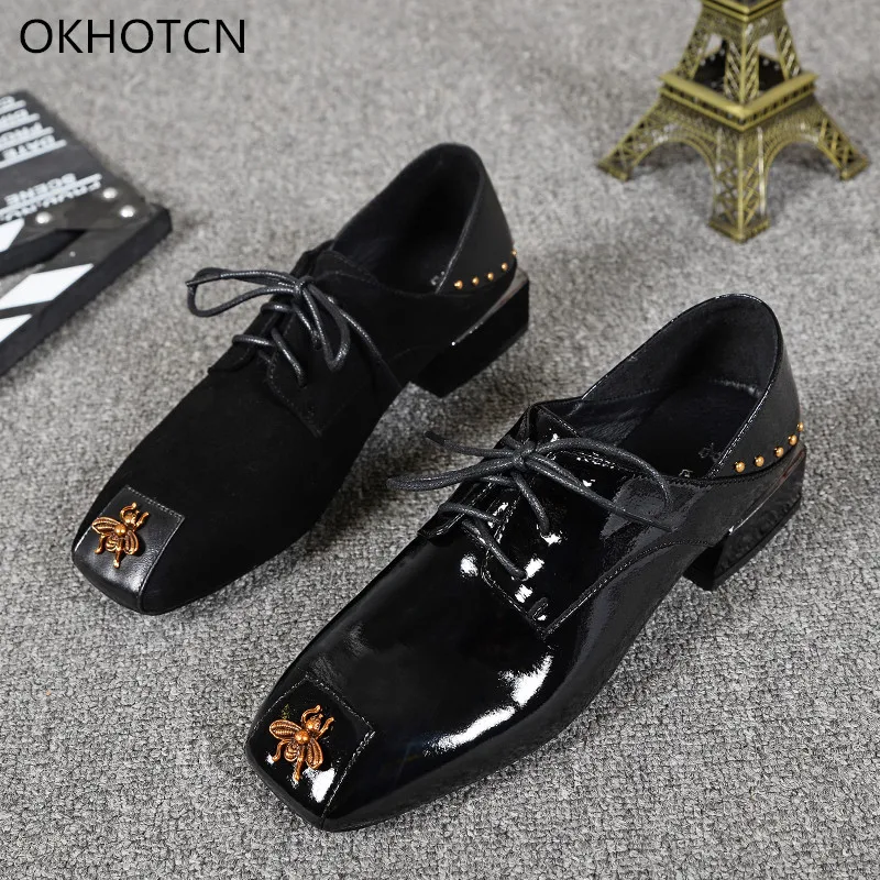 Luxury Black Patent Leather Women Casual Shoes Square Toe Lace Up Low Chunky Heel Mules With Gold Metal Bee Girl School Zapatos
Luxury Black Patent Leather Women Casual Shoes Square Toe Lace Up Low Chunky Heel Mules With Gold Metal Bee Girl School Zapatos
