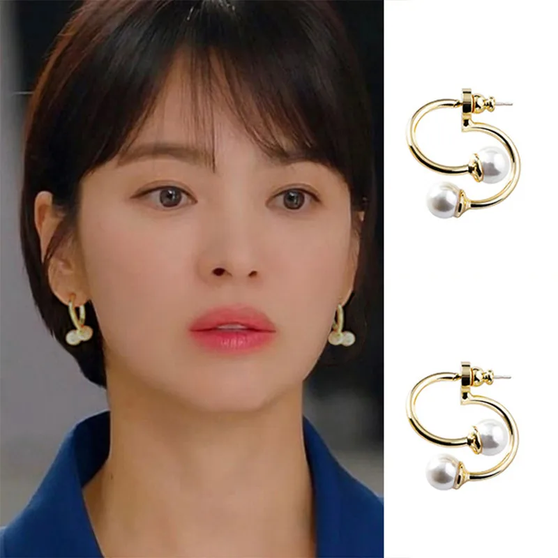 2019 New Korean Curved Metal Half Circle Simulated Pearl Earrings for Women Personality Elegant Dangle Party Oorbellen 6A4033
2019 New Korean Curved Metal Half Circle Simulated Pearl Earrings for Women Personality Elegant Dangle Party Oorbellen 6A4033