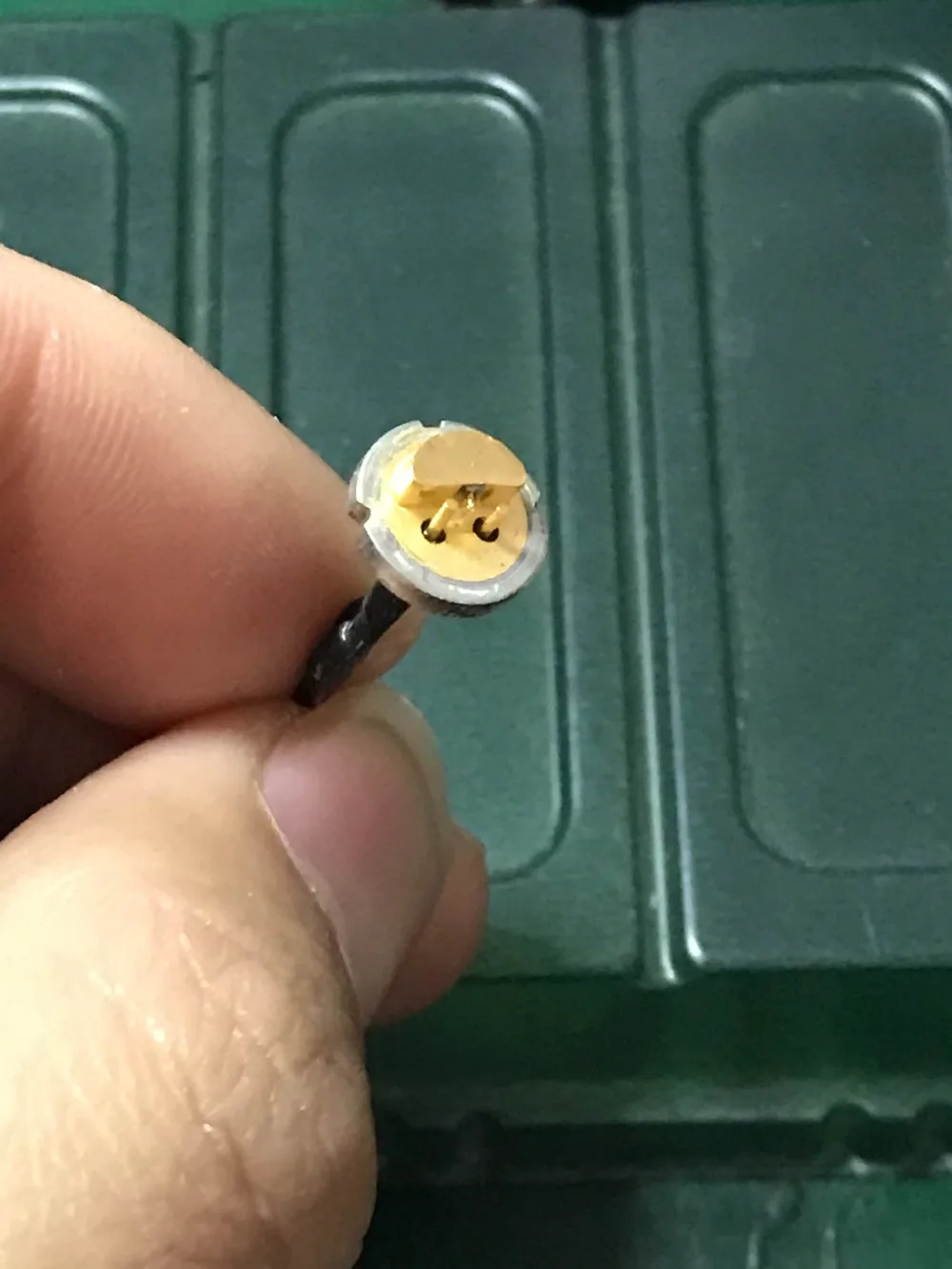 NDB7675 extracted 462nm 1.4W 470nm 1.4w Blue Laser LD Diode 9mm TO-5/pure blue laser
NDB7675 extracted 462nm 1.4W 470nm 1.4w Blue Laser LD Diode 9mm TO-5/pure blue laser