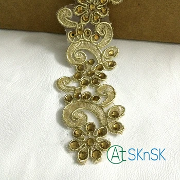 1 yard 4cm Wide Gold Color Rhinestones Floral Embroidery Organza Lace Accessories A1
1 yard 4cm Wide Gold Color Rhinestones Floral Embroidery Organza Lace Accessories A1