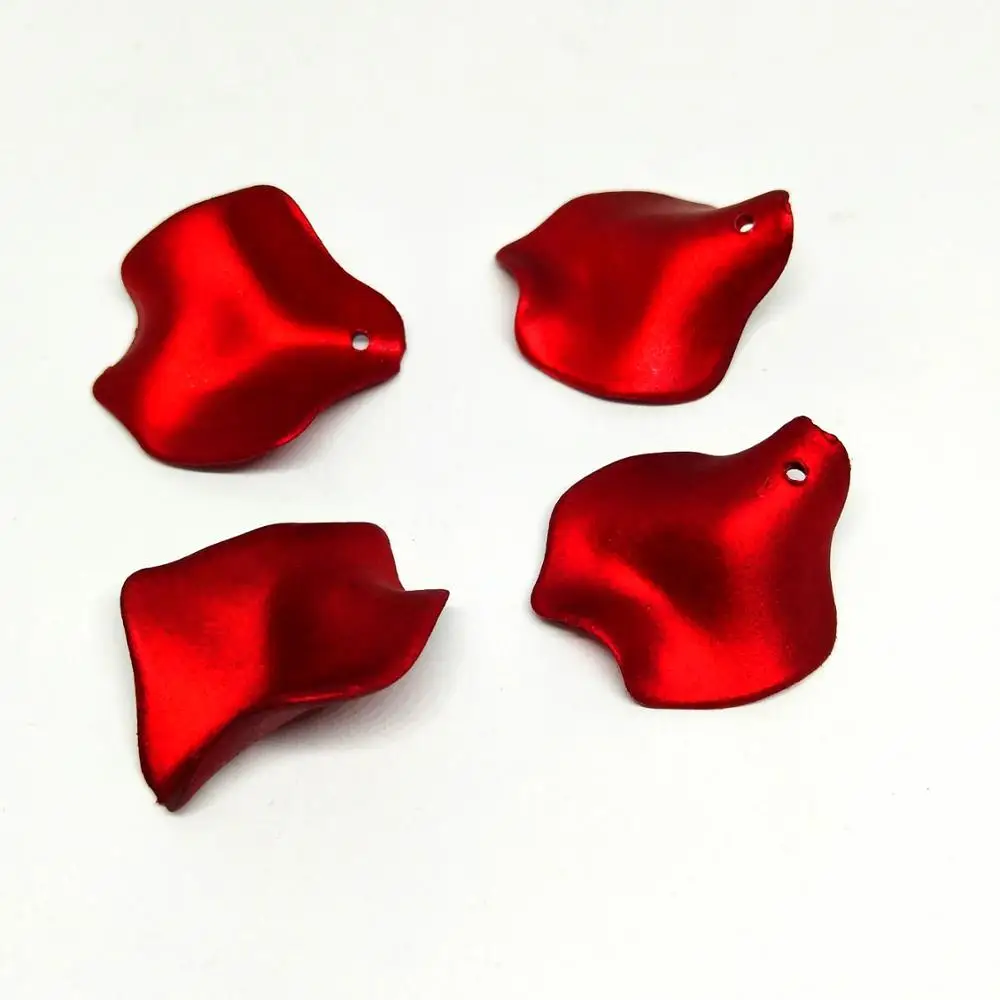 25Mm 4pcs resin red leaf pendant, earrings, bracelets, necklaces, jewelry accessories, can be freely matched
25Mm 4pcs resin red leaf pendant, earrings, bracelets, necklaces, jewelry accessories, can be freely matched